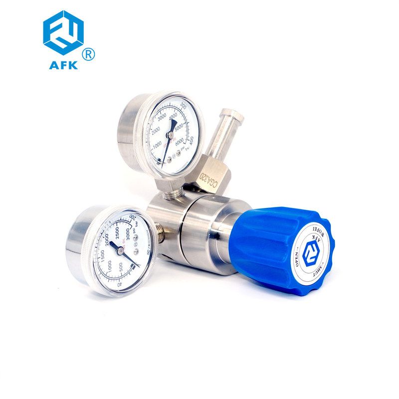 Special gas Piston type high pressure regulator air 05000 psi