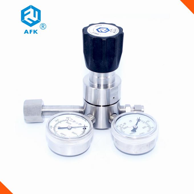 Adjustable Stainless Steel Pressure Regulator , Gas Cylinder Regulator